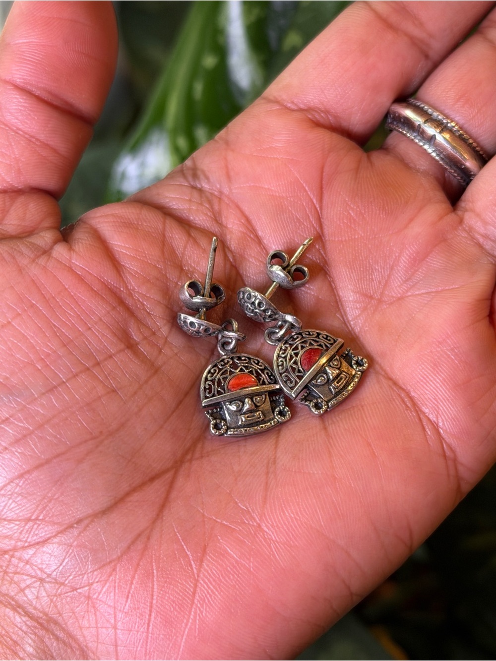 Peruvian Sterling Silver Coral Inlay Tumi Ceremonial Post Drop Earrings